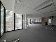 BUREAUX à LOUER — photo 2