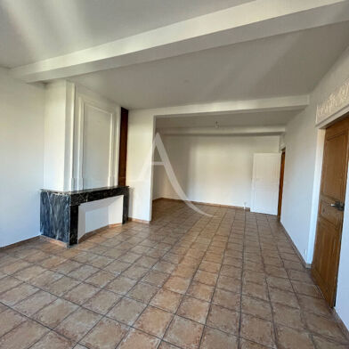 Appartement 3 pièces 720 €