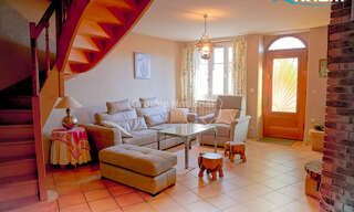 Maison 5 Pièces 141 m² à vendre à Versailleux (01330)