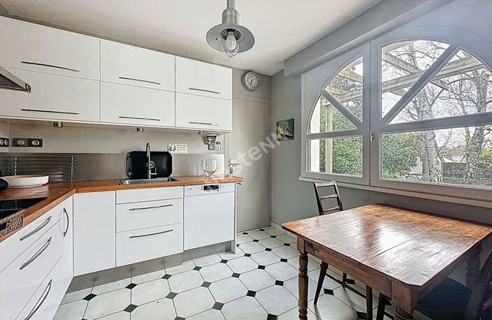 Nantes -Eraudière - Maison 163 m² de 3 chambres avec garage et jardin au pied des bords de l'Erdre — photo 2