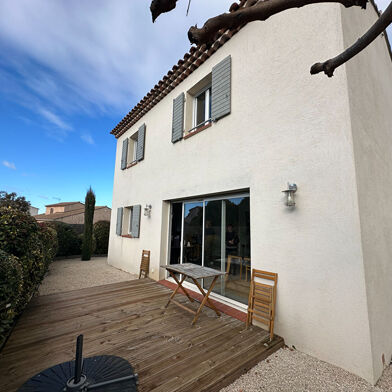 Maison 4 pièces 1950 €