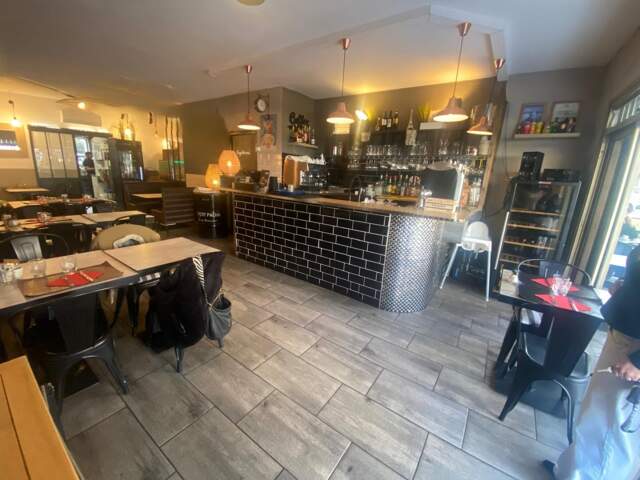 Café - Restaurant — photo du bien