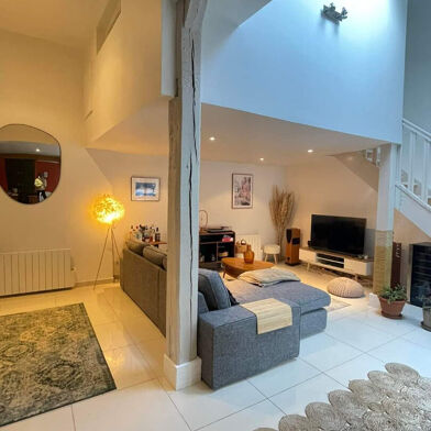 Maison 3 pièces 1095 €