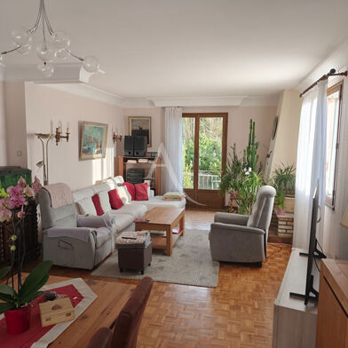 Maison 4 pièces 205725 €