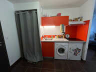 VENDU - Appartement T2 avec deux places de stationnement privatives et terrasse — photo 4
