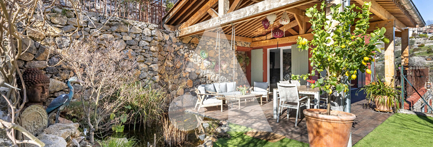 Maison 8 Pièces 218 m² à vendre à Levens (06670)