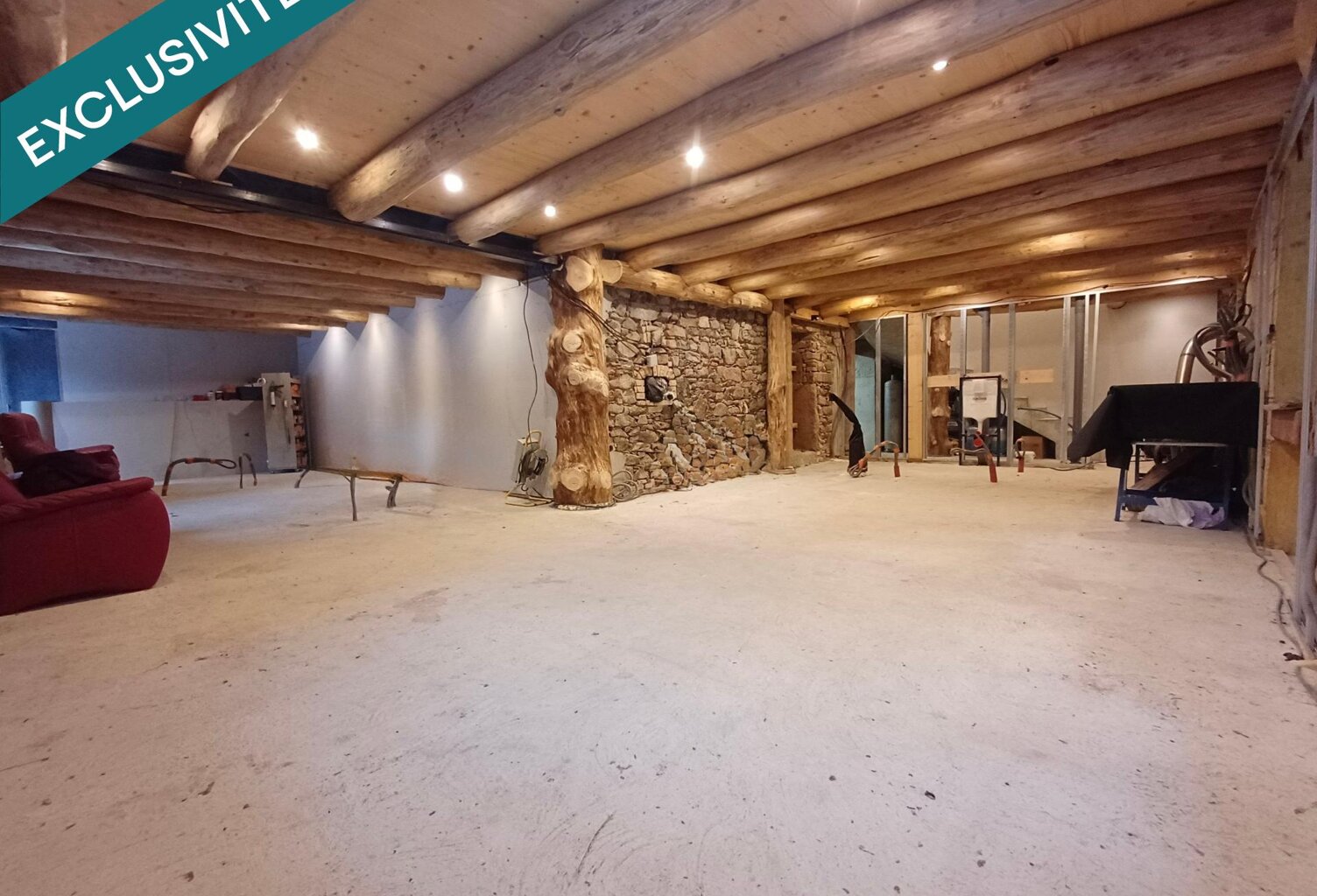 Immeuble de rapport à rénover - gîtes potentiels — photo 1