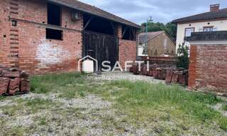 Immeuble  200 m² à vendre à Finhan (82700)