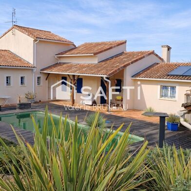 Maison 9 pièces 385000 €