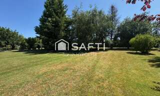 Terrain  1400 m² à vendre à Créon (33670)