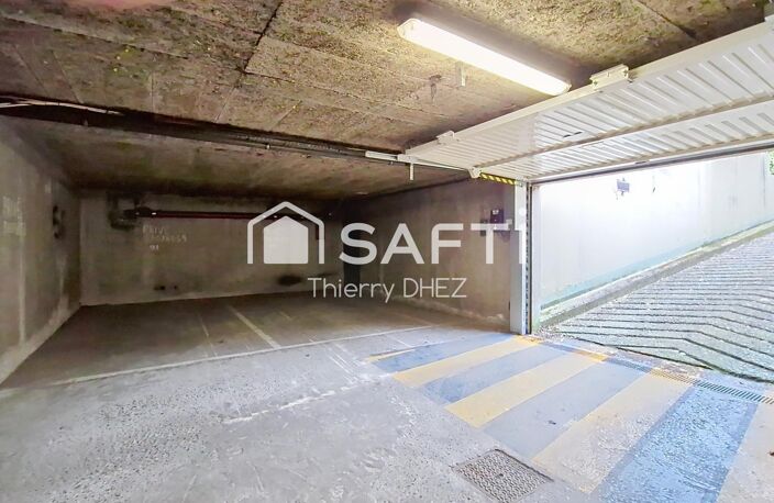 PROCHE CHR - PLACE DE PARKING EN SOUS-SOL 13m² - RÉSIDENCE SÉCURISÉE - POSSIBILITE ACHAT 2è PLACE — photo 3