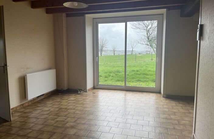 Vente maison 5 pièces 105 m² Chalais (16210) — photo 3