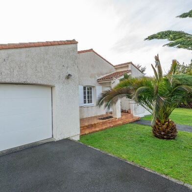 Maison 4 pièces 472500 €