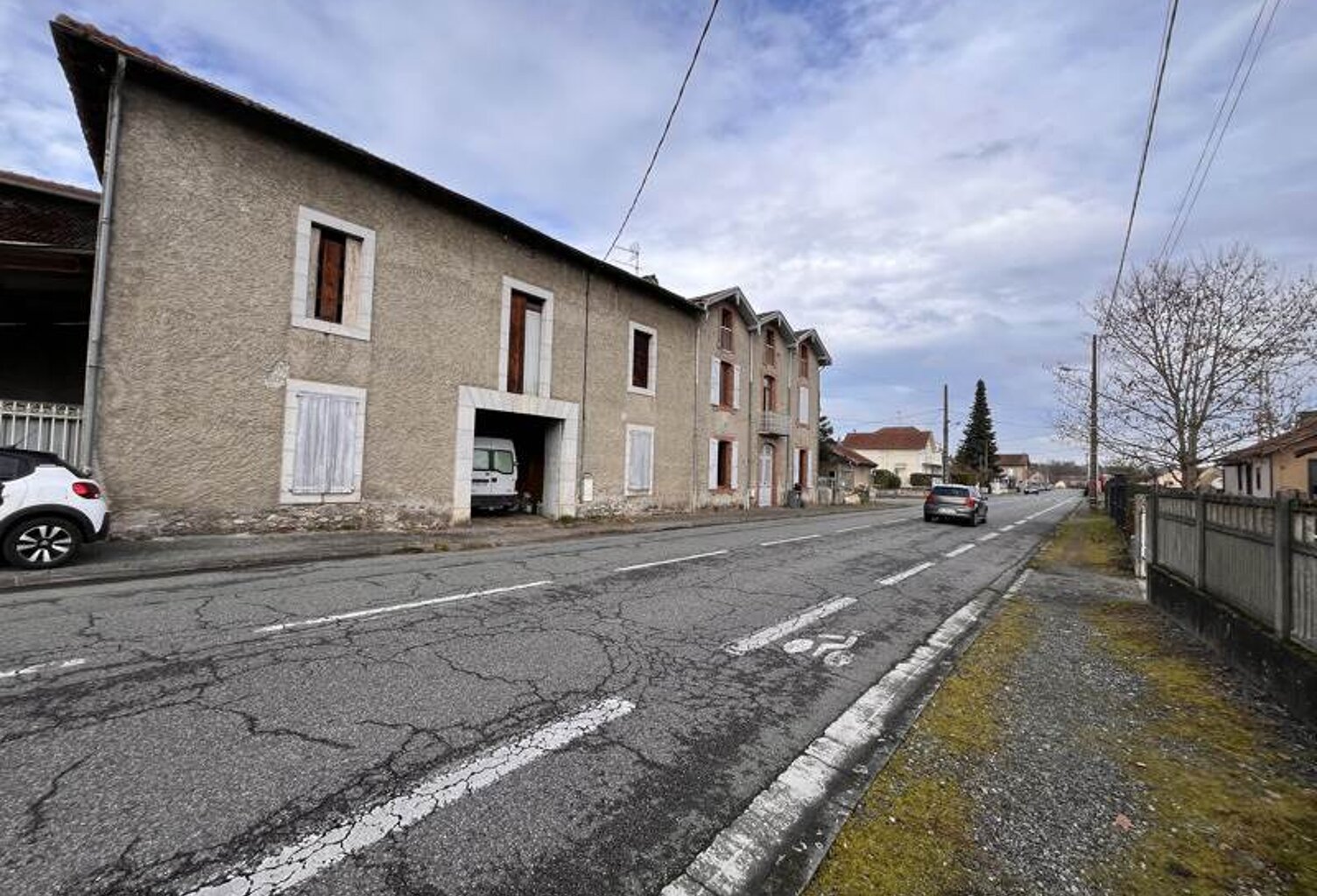 Vente immeuble   Saint-Gaudens (31800) — photo 1