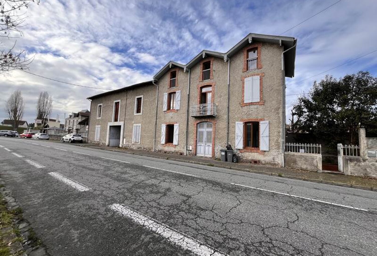 Vente immeuble   Saint-Gaudens (31800) — photo 1