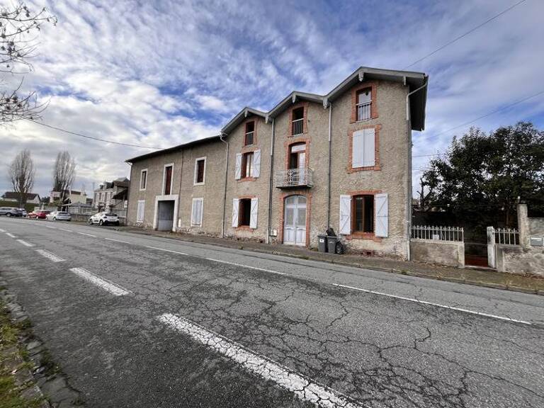 Immeuble   — photo 1