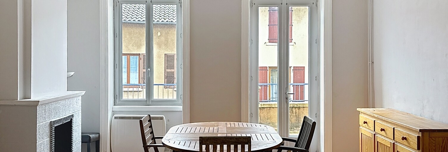 Immeuble  161 m² à vendre à Sain-Bel (69210)