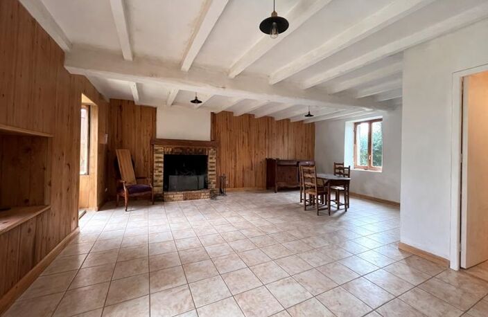 Maison en pierre de 3 pièces principales — photo 2