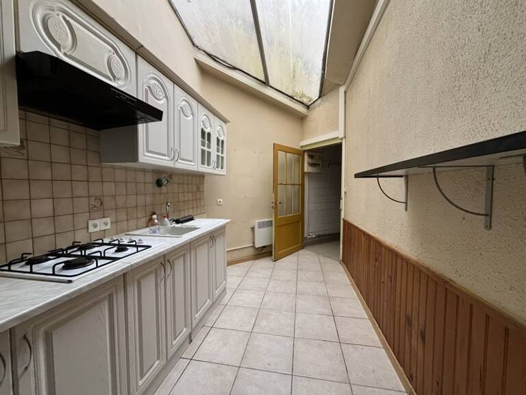 Immeuble   — photo 1