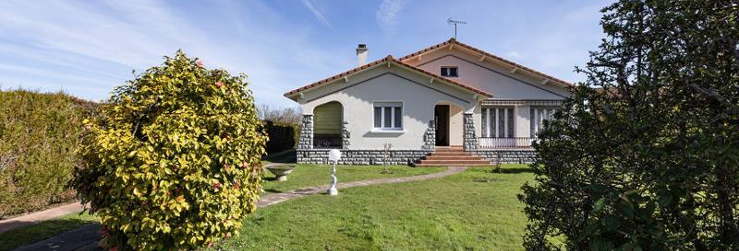 Maison 5 Pièces 125 m² à vendre à Uzos (64110)