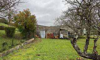 Terrain  958 m² à vendre à Mirambeau (17150)