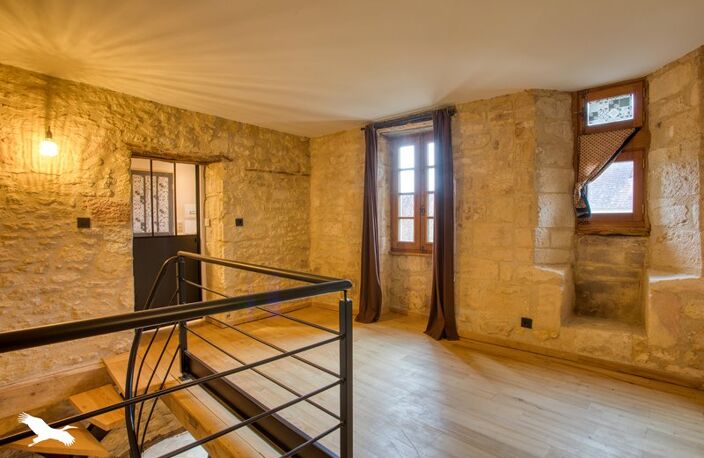 Maison en pierre de 4 pièces principales — photo 5