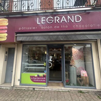 Commerce 3 pièces 2104 €