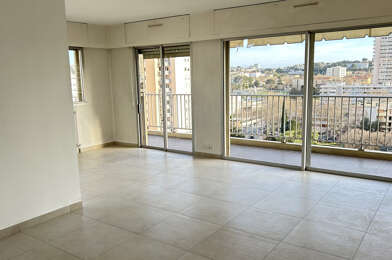 Appartement 6 pièces 1420 €