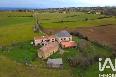 Maison 10 pièces 107000 €