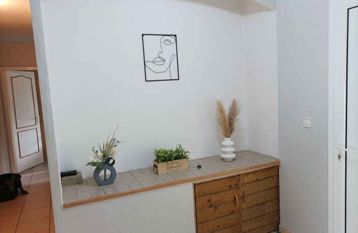 Venez découvrir cette charmante maison individuelle à deux pas des commerces  de plain pied — photo 2