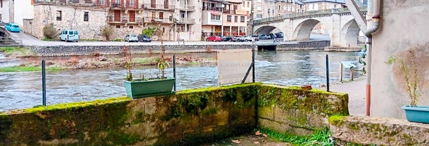 Maison 4 Pièces 80 m² à vendre à Saint Geniez d'Olt et d'Aubrac (12130)