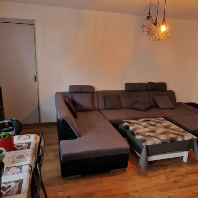 Appartement 4 pièces 140000 €