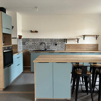 Appartement 3 pièces 820 €