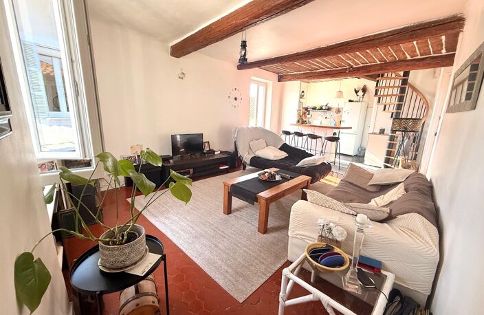 BANDOL GRAND APPT T2 DANS MAISON DE VILLE — photo 3