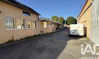 Immeuble  2445 m² à vendre à Garancières (78890)