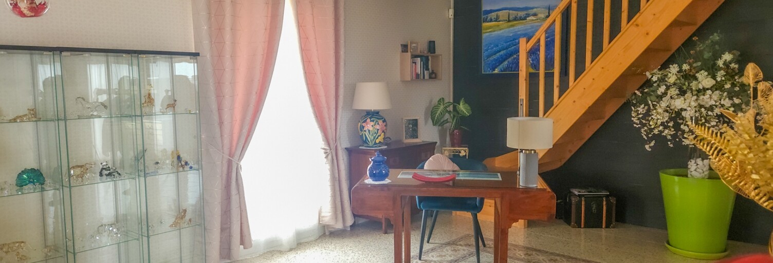 Maison 8 Pièces 180 m² à vendre à Bassillac (24330)