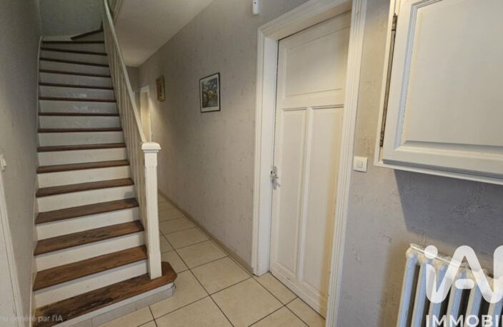Vente Maison/villa 5 pièces — photo 2