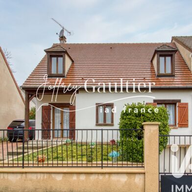 Maison 5 pièces 445000 €