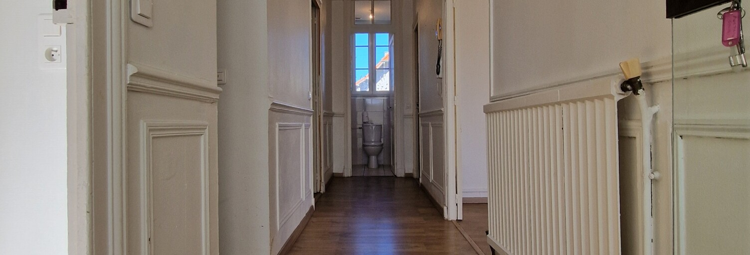 Maison 9 Pièces 250 m² à vendre à Pau (64000)