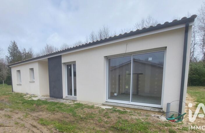 Vente Maison/villa 4 pièces — photo 2