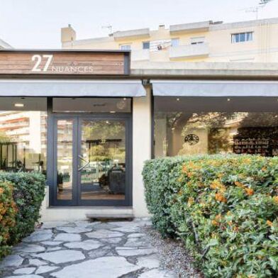 Commerce  140000 €