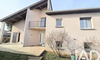 Maison 5 Pièces 121 m² à vendre à Charnas (07340)