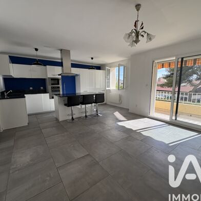 Appartement 4 pièces 227000 €