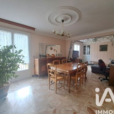Maison 11 pièces 236000 €