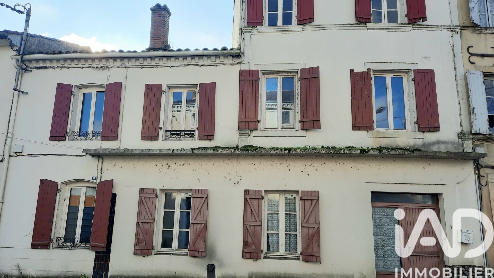 Aire-Sur-L-Adour - 300m² - 1p.