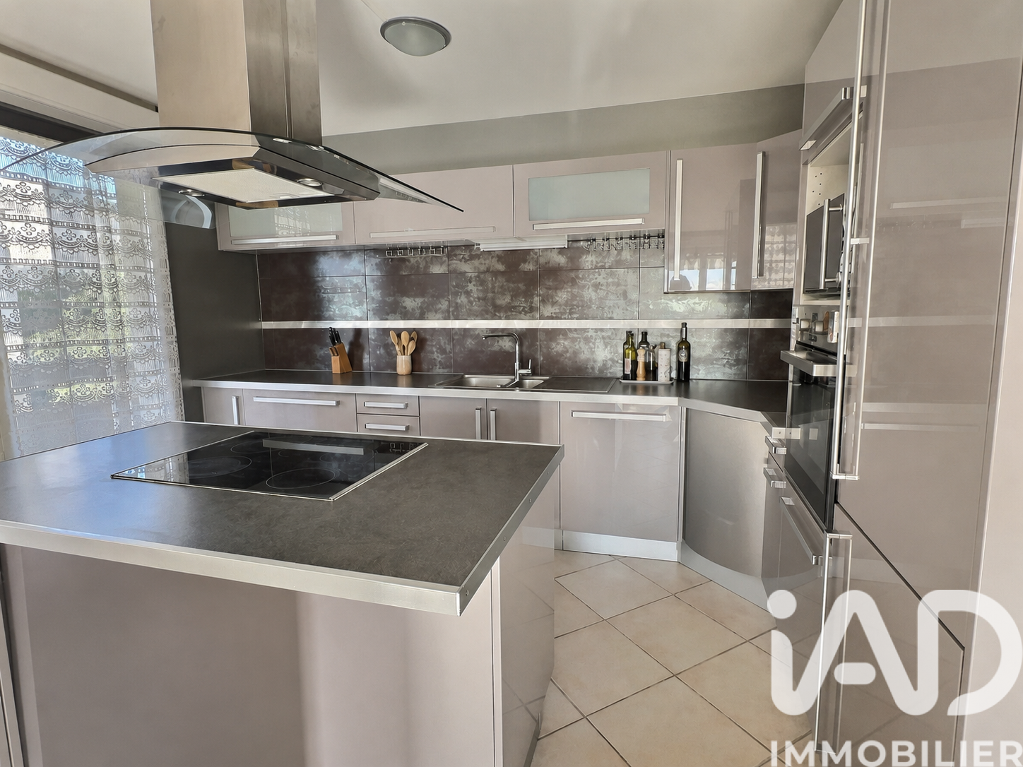 Vente Appartement 4 pièces - Photo 2