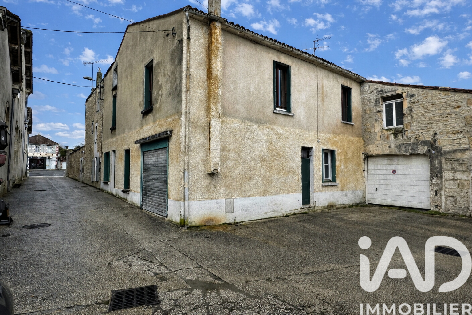Maison à vendre, 6 pièces, 181 m², Rouillac
