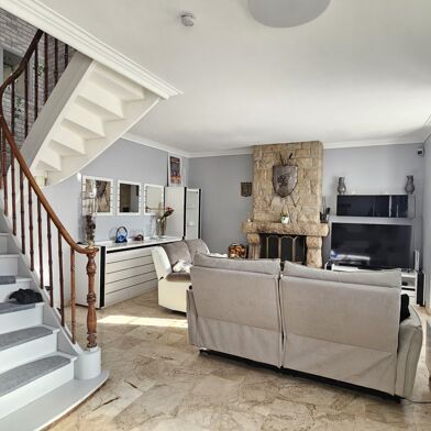 Maison 6 pièces 315000 €