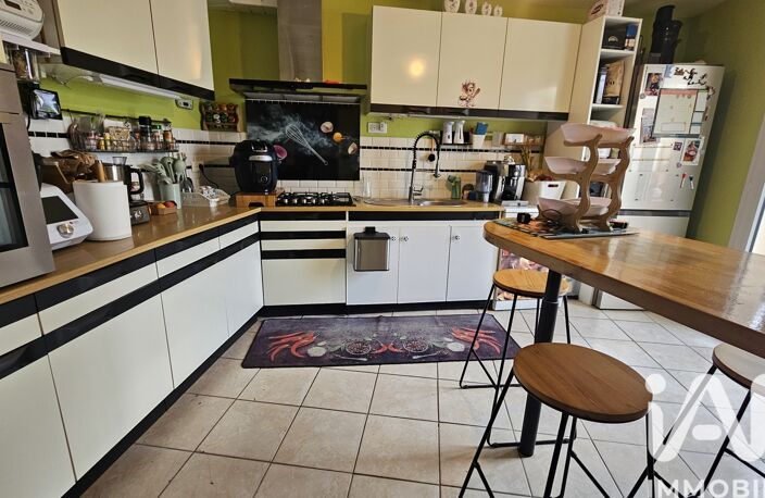 Vente Maison/villa 6 pièces — photo 3