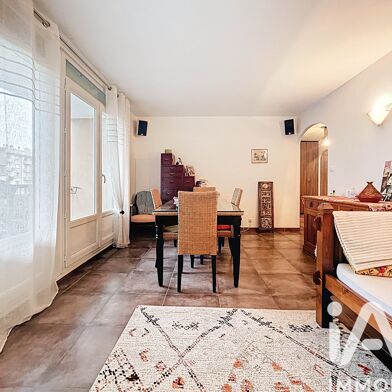 Appartement 3 pièces 225000 €